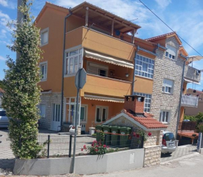 Apartment Radalj